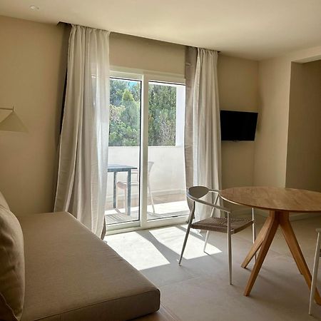Serena Sol Apartments - Adults Only - Over 12 Cala Serena  Екстериор снимка