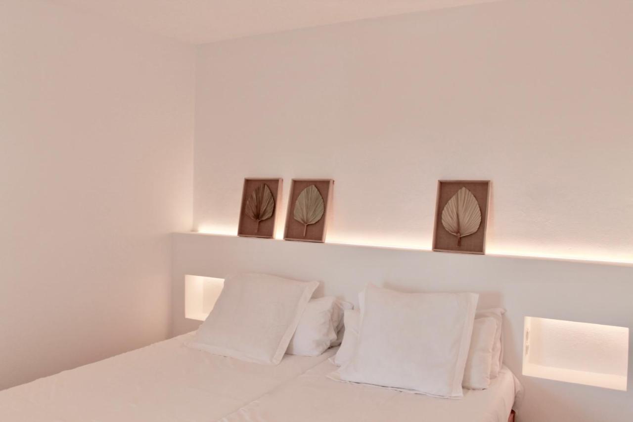 Serena Sol Apartments - Adults Only - Over 12 Cala Serena  Екстериор снимка